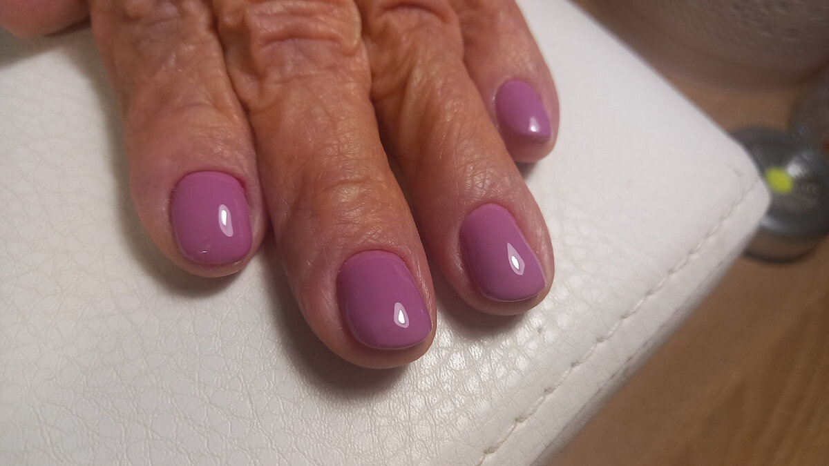 Фото автора. Маникюр с покрытием.