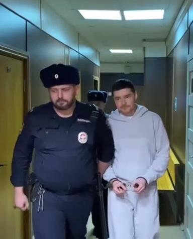 Суд арестовал Аяза Шабутдинова до 16 декабря