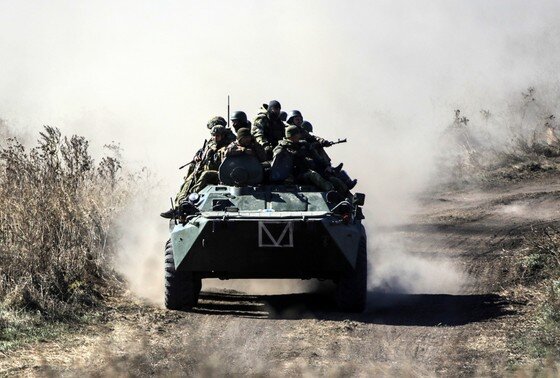    Военнослужащие ВС РФ