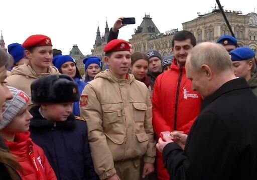    Кадр из видео