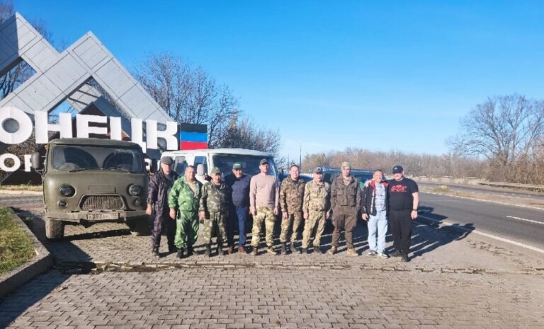    Глава Кваркенского района Сергей Савченко доставил гуманитарный груз бойцам в зону СВО Марина Шарт