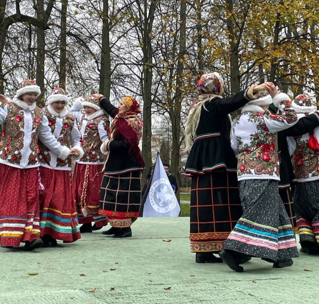 Фото с праздника. Не мое. Из группы.