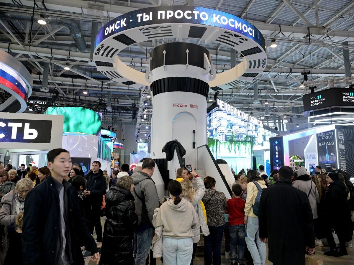    Работа выставки "Россия"© Фотохост-агентство РИА Новости