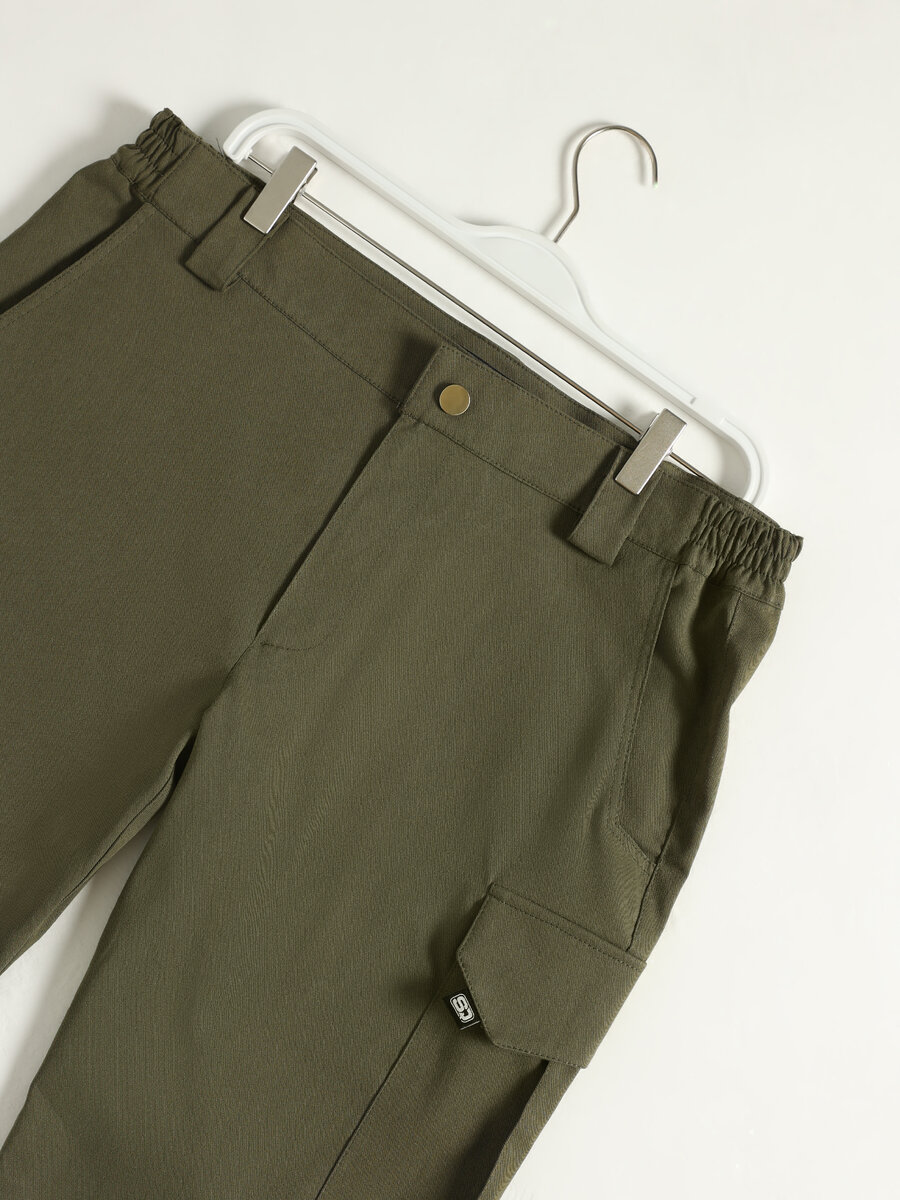 Брюки карго мужские в цвете хаки бренда SimpleQlo артикул 165401689 на Вайлбериз.  