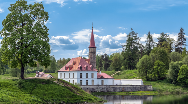 Приоратский дворец в Гатчине /фото с сайта gatchinapalace.ru/