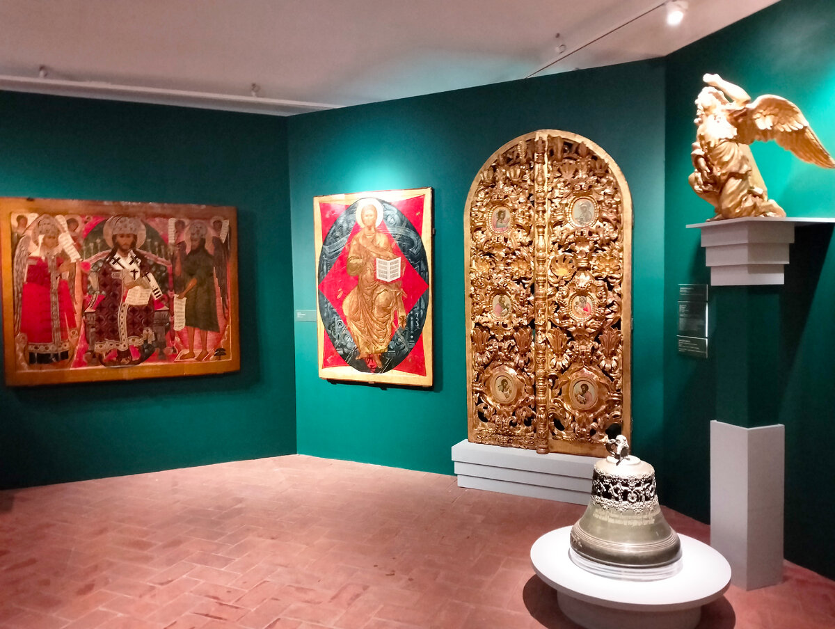 Москва. Выставка "Коломенское. Шедевры коллекции"