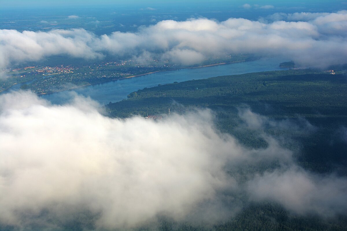 Вид  из  самолёта  на  Обь.