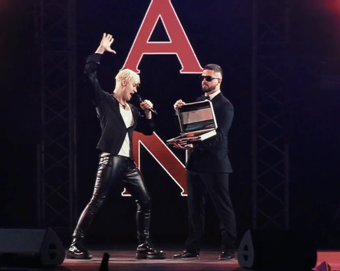 Дело было так...