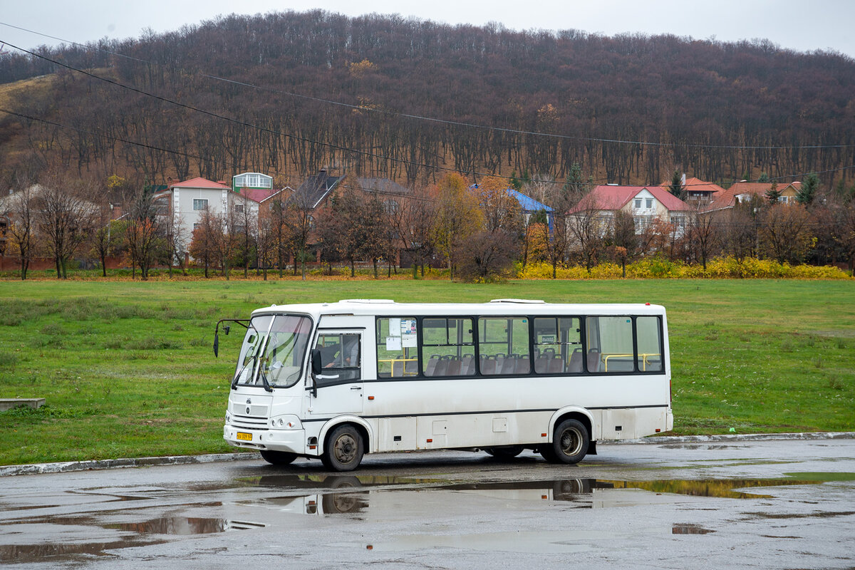 Вот наш транспорт уже на конечной остановке