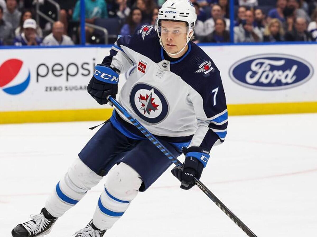    Хоккеист "Виннипег Джетс" Владислав Наместников© Фото : Пресс-служба ХК "Виннипег Джетс"