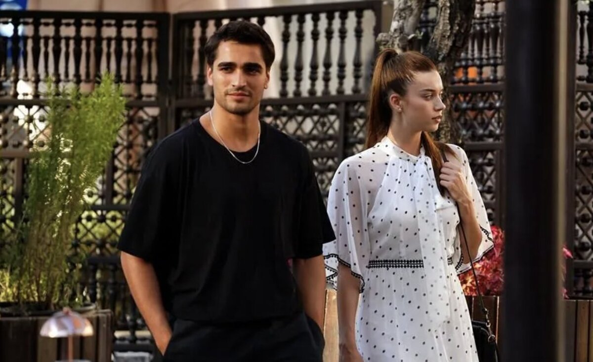 Фото из интернета, Сейран и Ферит накануне первой свадьбы в Антепе. 