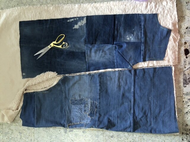 Крою подкладку. Фото автора.