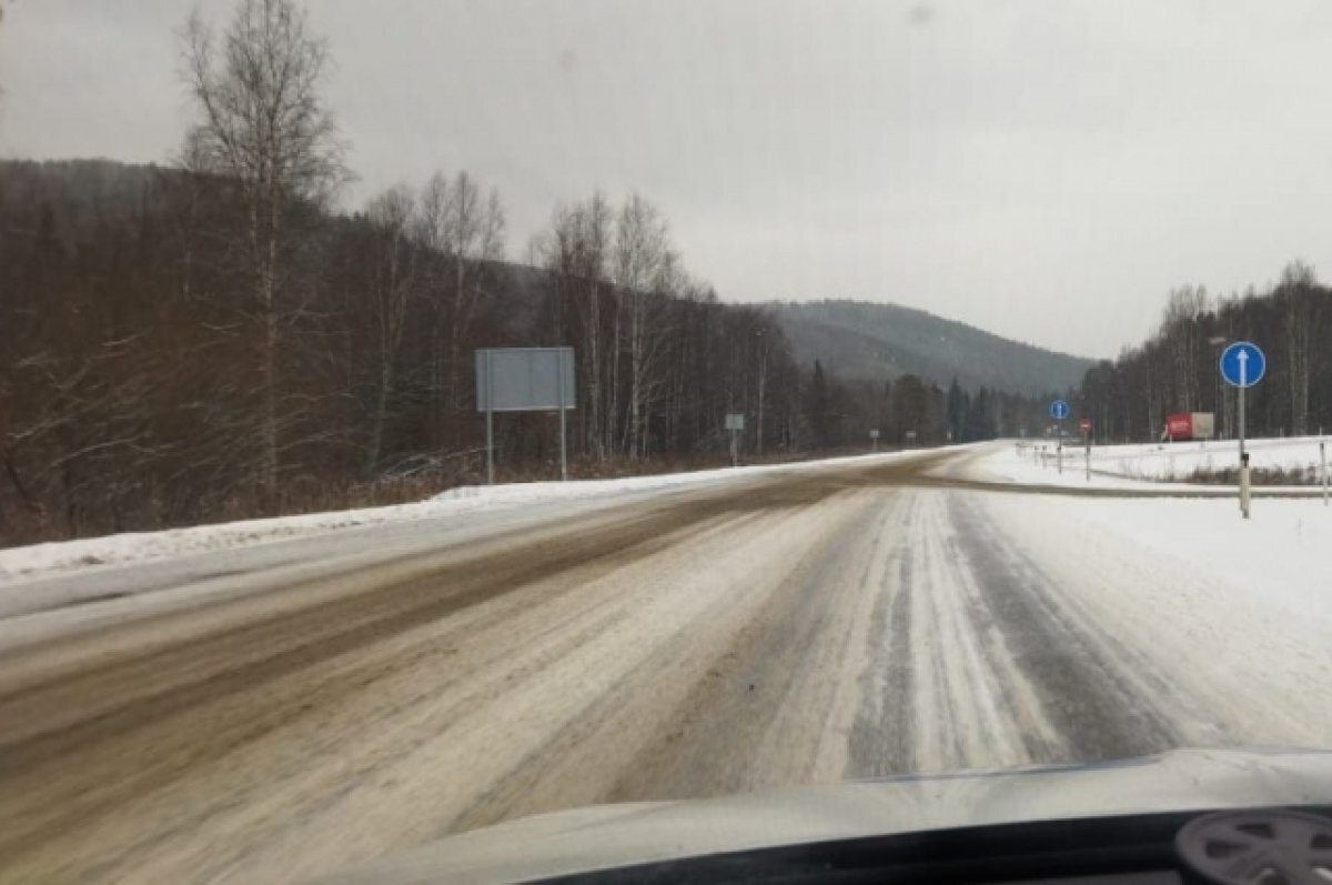    Дорога на загородной трассе Р-257 «Енисей».