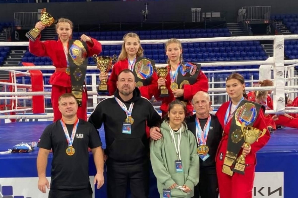    Оренбурженки победили в чемпионате мира по универсальному бою