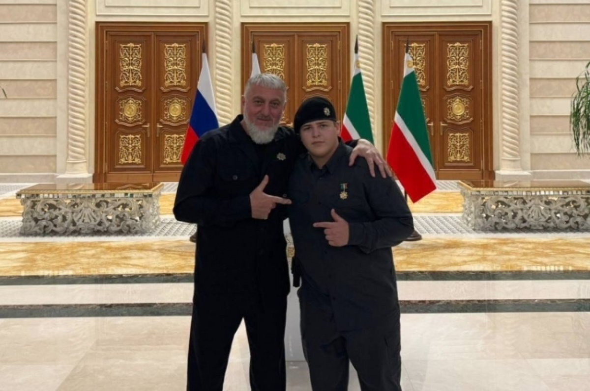    Избивший волгоградца в СИЗО Адам Кадыров получил ответственную должность