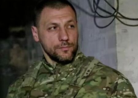    Без согласования с Залужным Зеленский уволил командующего ССО Виктора Хоренко