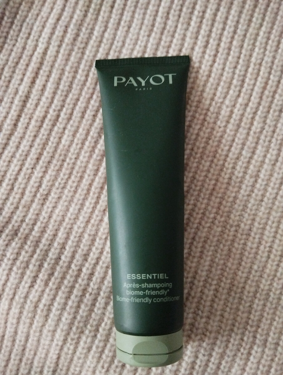 Кондиционер для волос Payot Essentiel.