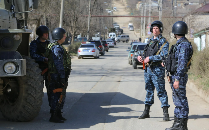 Сотрудники полиции в Дагестане