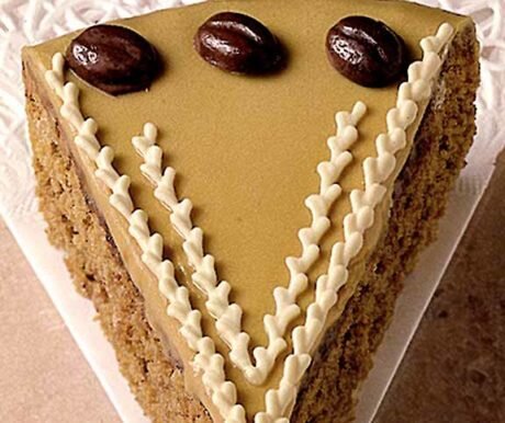 Оригинальный рецепт торта “ВУПИ ПАЙ” | Aida Amirseitova | Рецепты тортов, Торт, Шоколад