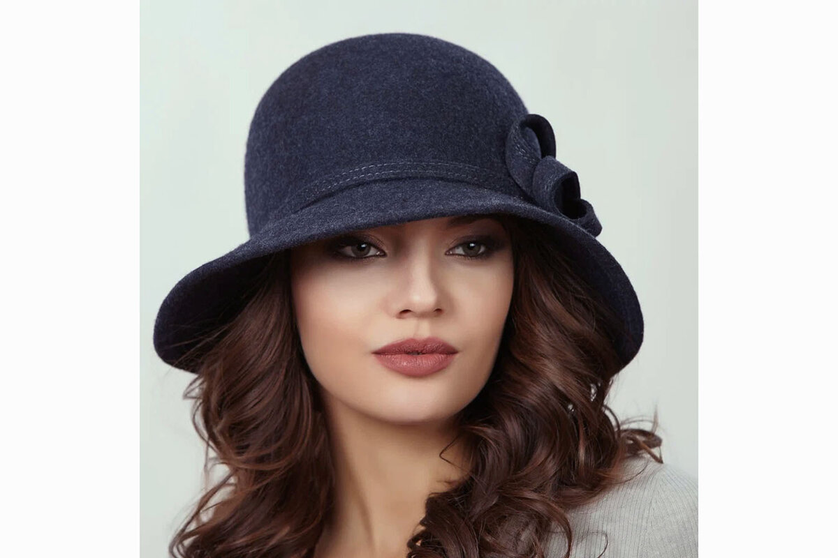 фетровые шапки. шляпа shine. головной убор из войлока. шляпа клош женская. валяные шляпы.