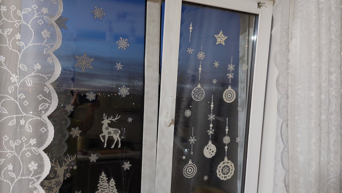 Стоят недорого, а смотрится красиво и празднично!