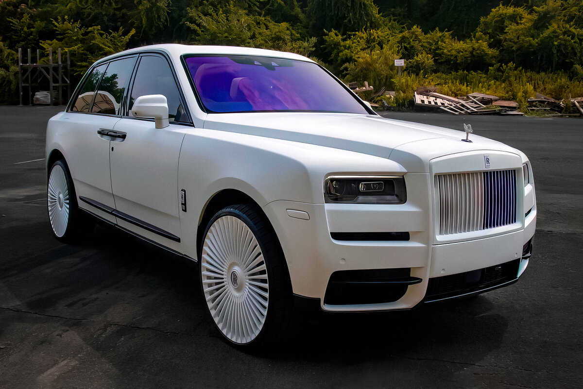 Rolls Royce Cullinan Р·РѕР»РѕС‚РѕР№