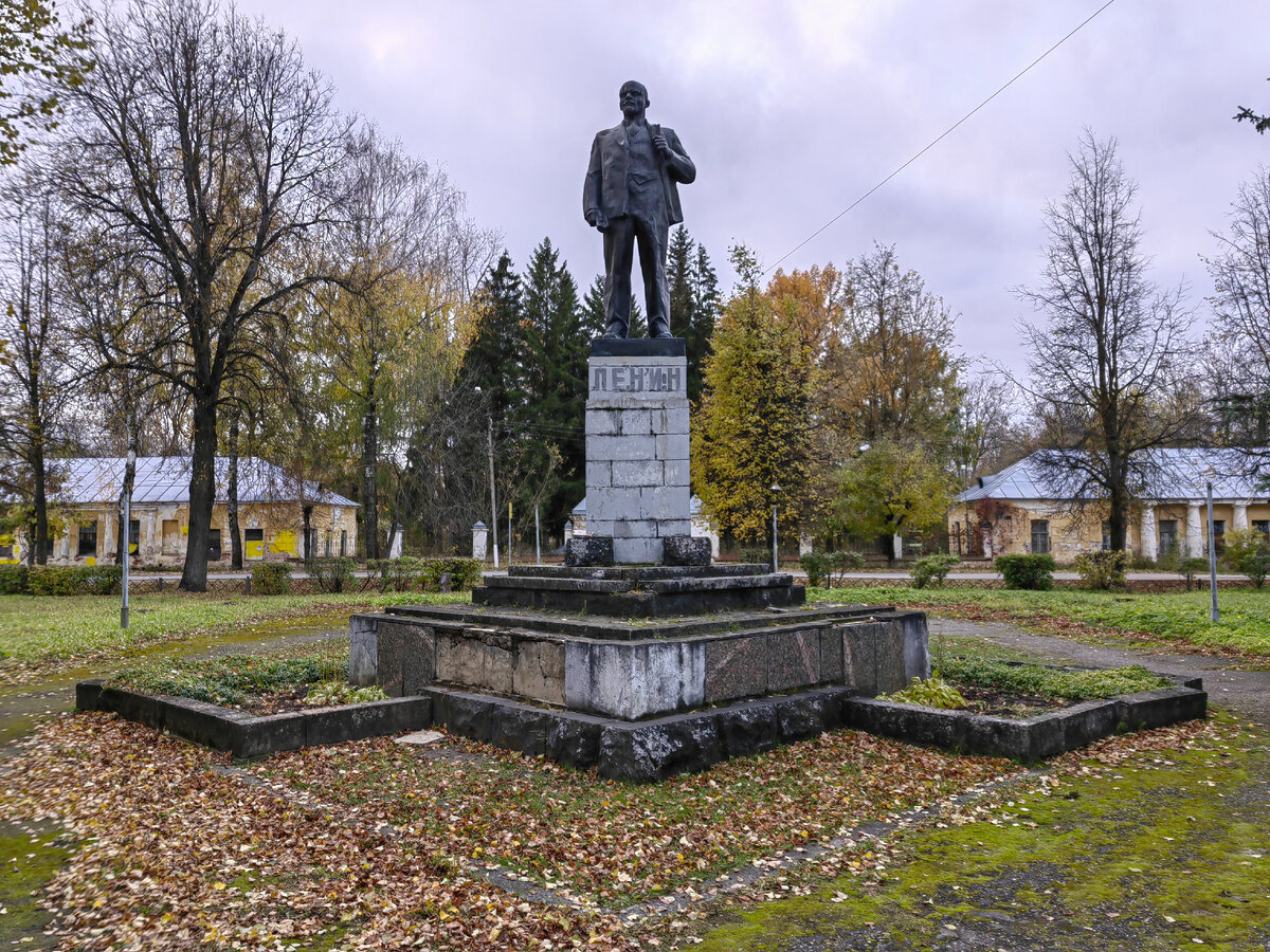 В Торжок на 2 дня с проживанием в доме 1911 года постройки на наб. р.  Тверца. Прогулка с адресами | Олег Еверзов | Дзен