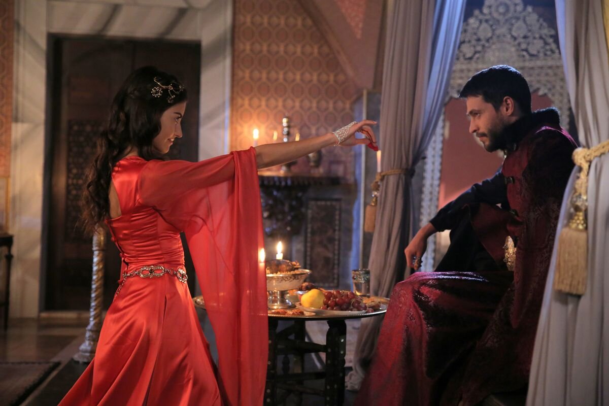 Кадр из сериала "Империя Кесем", Катерина Хатун, одна из фавориток султана Ахмеда!