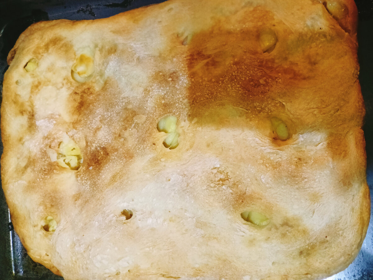 Пирог с картошкой и луком.