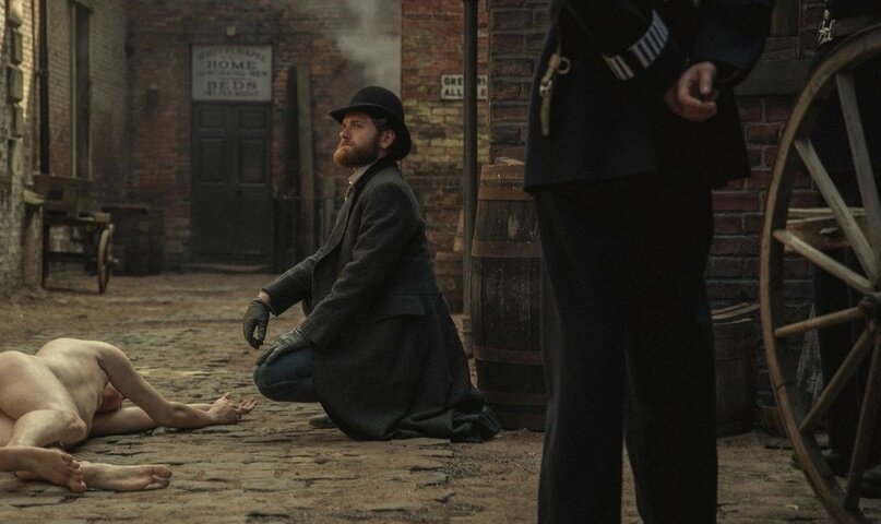 Кадр из сериала Тела. Источник: imdb.com  