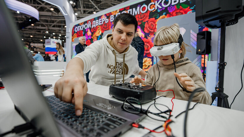    Стенд Московской области на выставке "Россия" ©