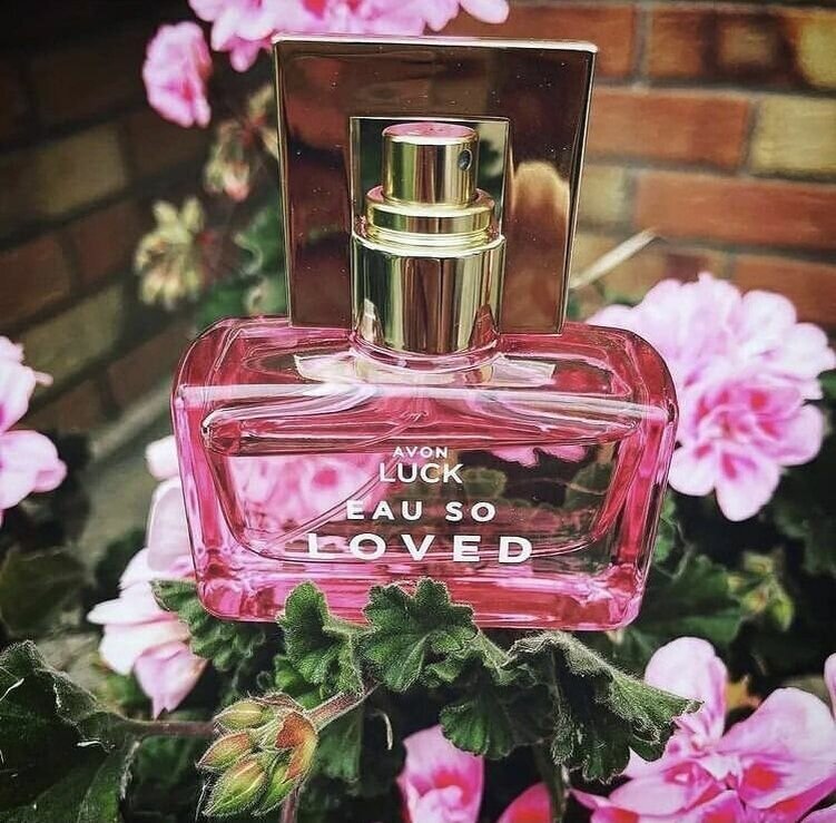 Lucky loving. Eau so Loved Avon. Avon luck Eau so Loved. Luck free духи эйвон 30мл. Eau so Loved эйвон.