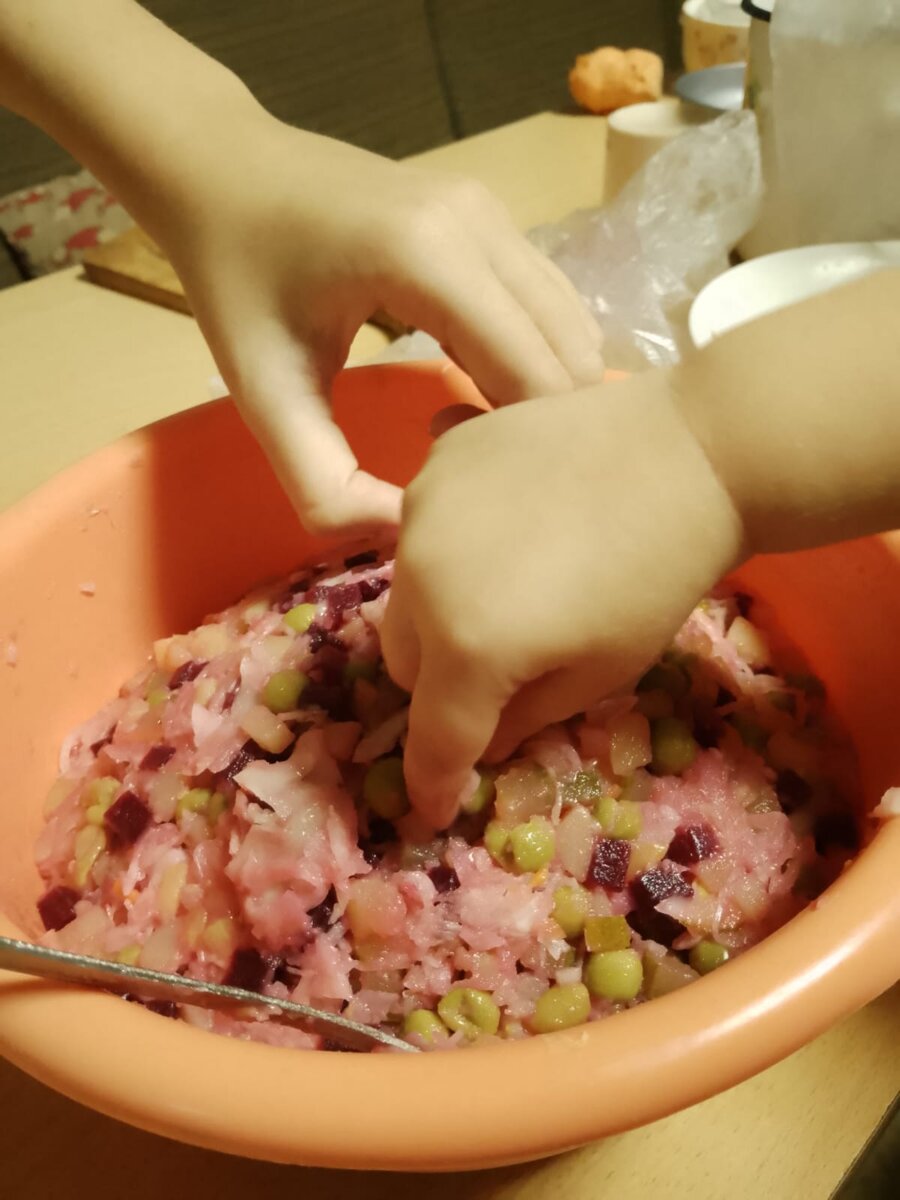 Каждая выберет себе по вкусу))) 