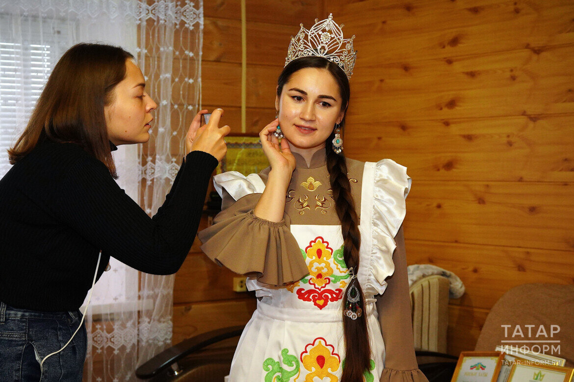 Татарки лучшие жены. Настоящая татарка. Картина настоящей татарки.