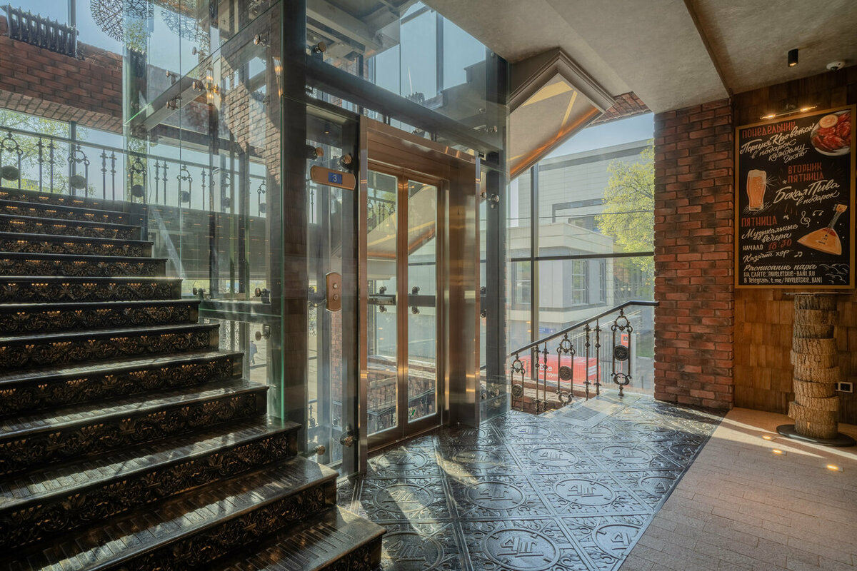 Лифтовой холл