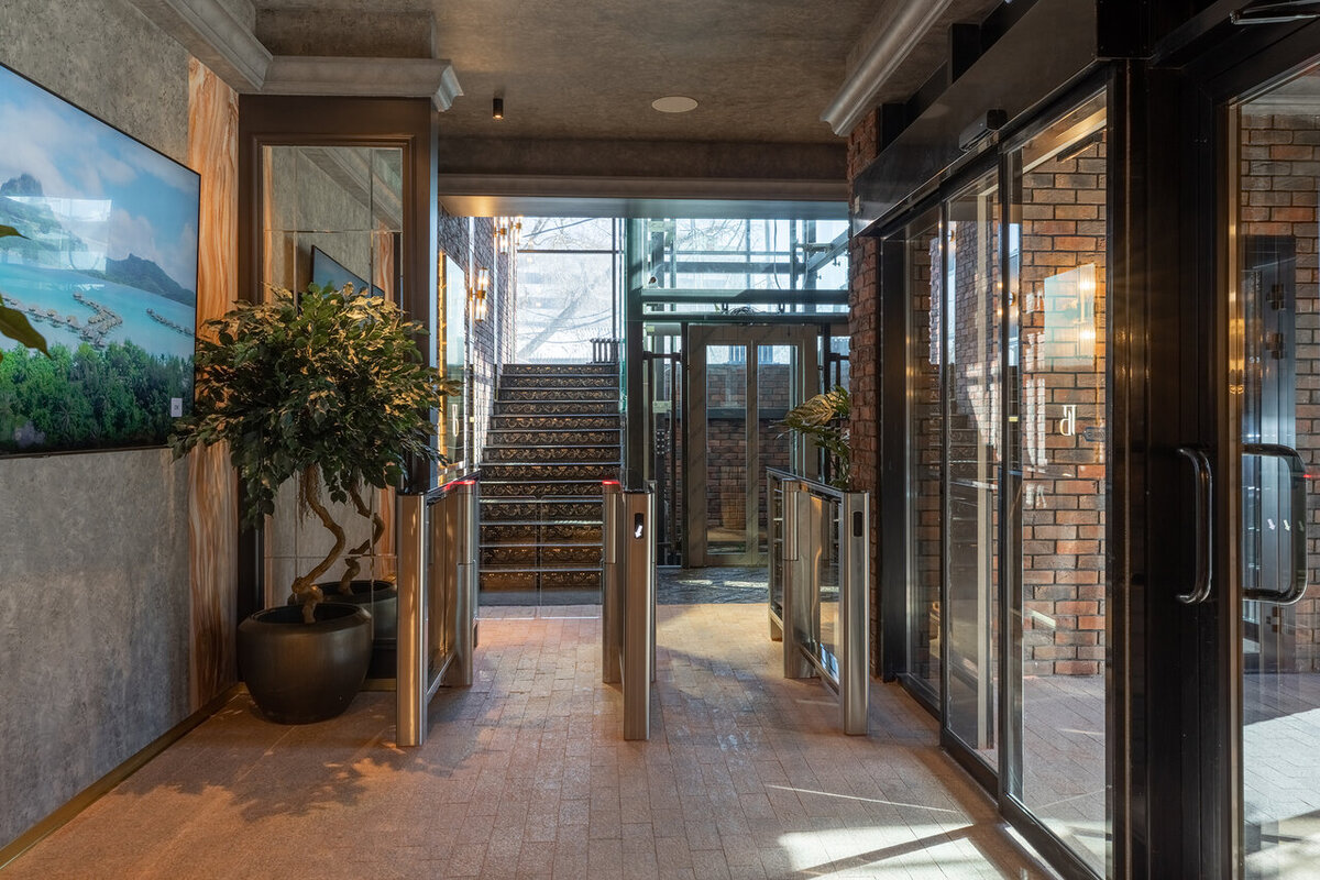 Входная группа