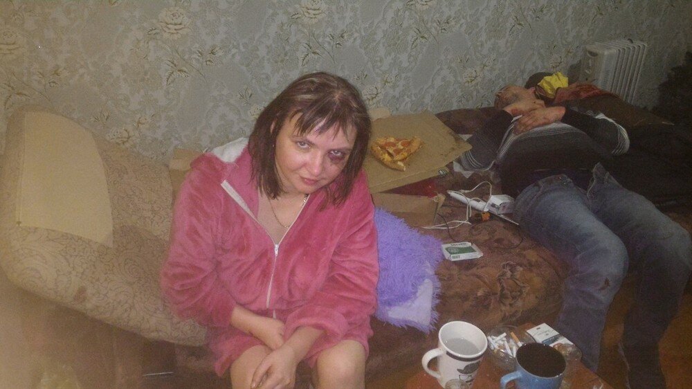 Моя родная сестра Галина Горохова,они с ее мужем Гришей по ее словам отмечают день Албанской авиации.