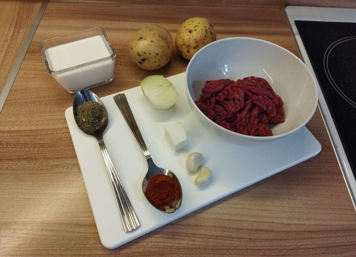 Ингредиенты для Анвильского сливочного супа с фаршем