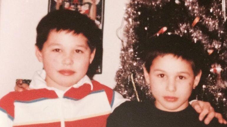 Джордин Туту (справа) и его старший брат Теренс.