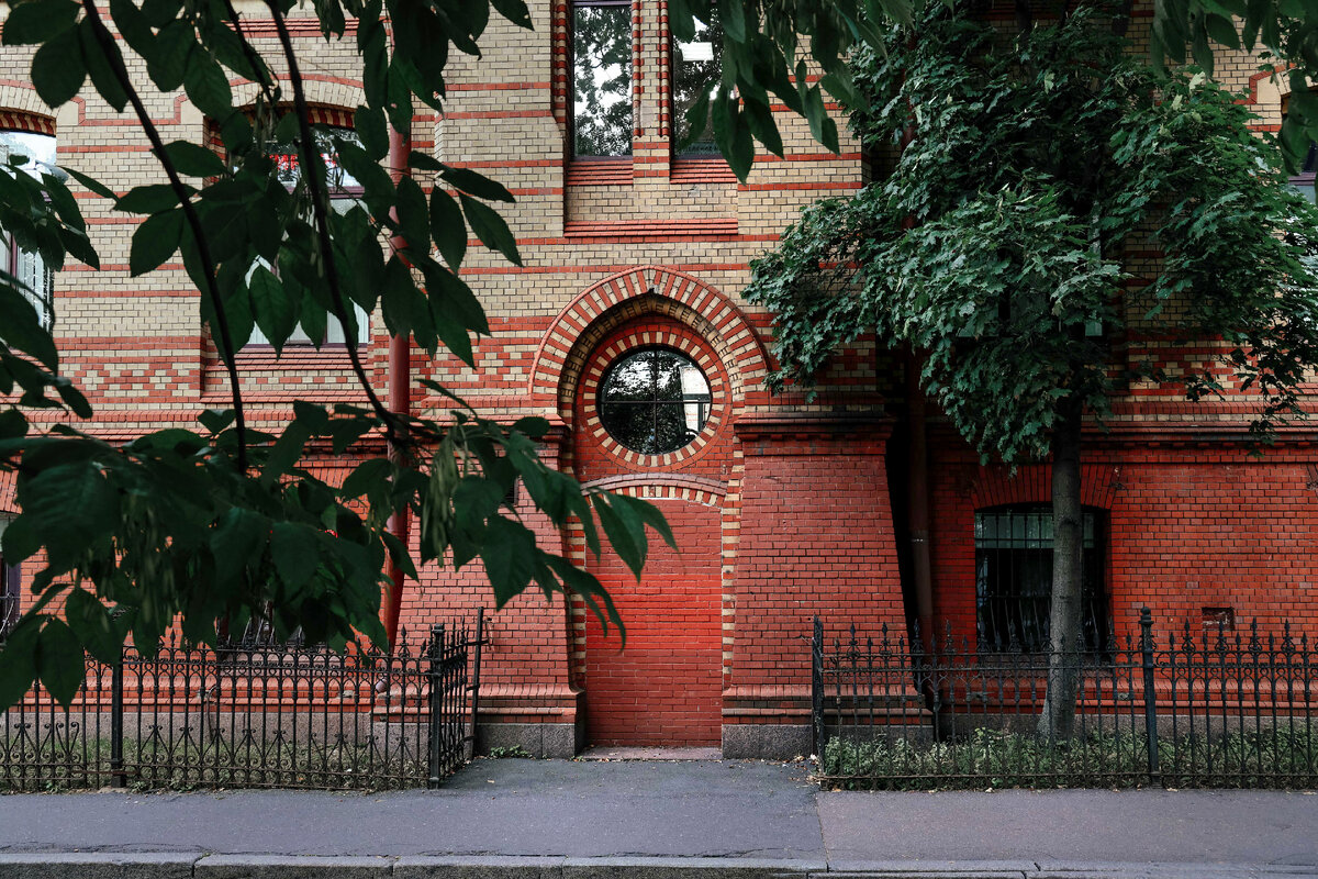 Александринский женский приют на Васильевском острове | Заметки фотографа |  Дзен