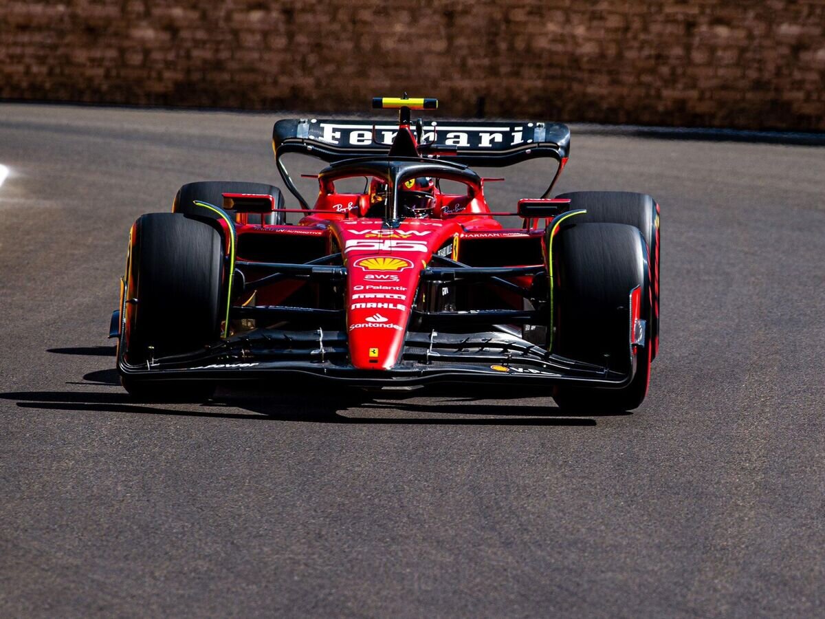    Пилот "Феррари" Шарль Леклер© Фото : пресс-служба команды "Феррари"