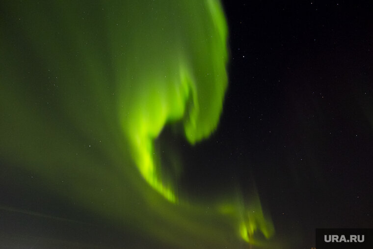    В небе на Среднем Урале увидели северное сияние (архивное фото)