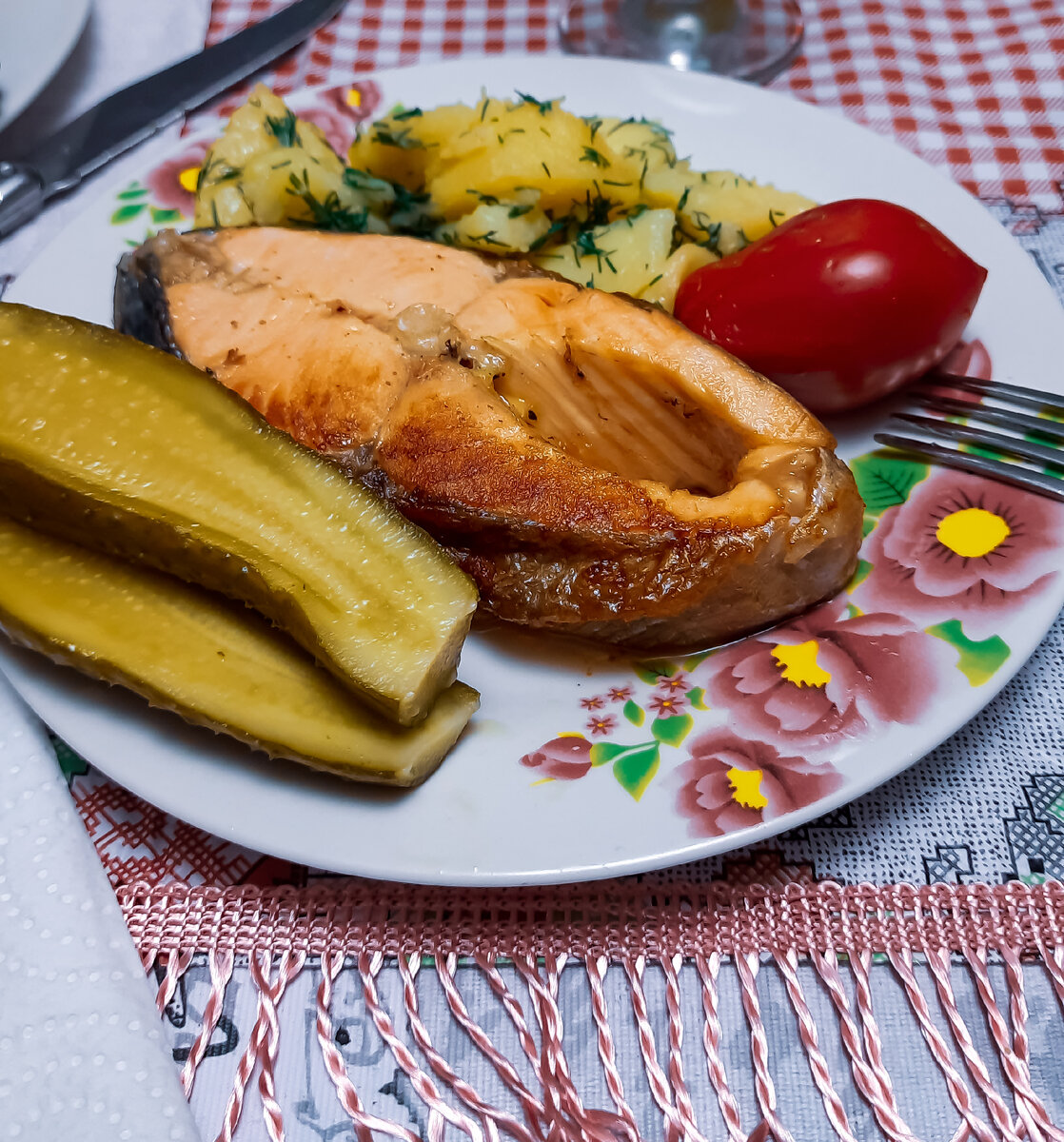 С дороги и с холода хороший аппетит