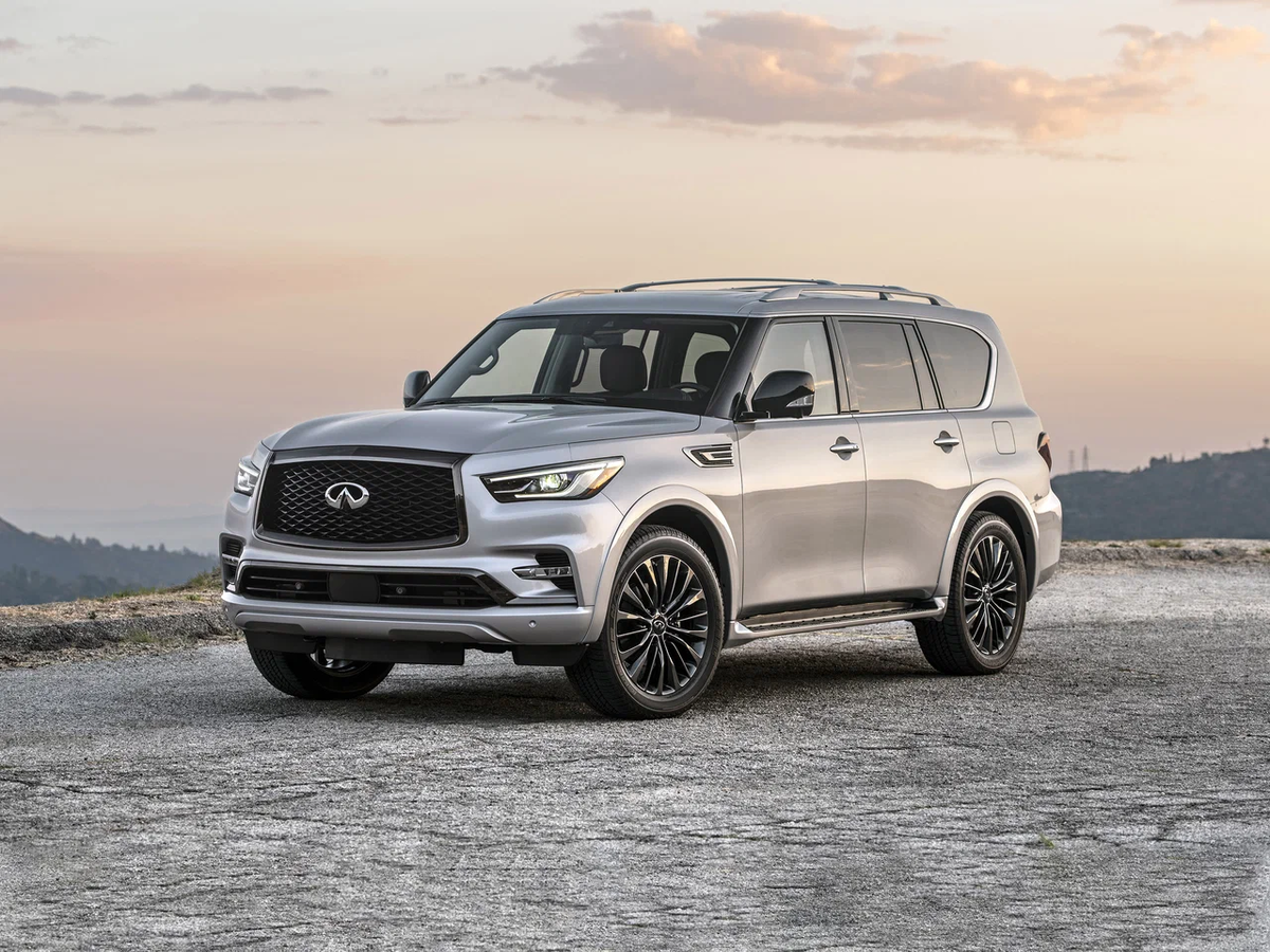 Infiniti QX80

