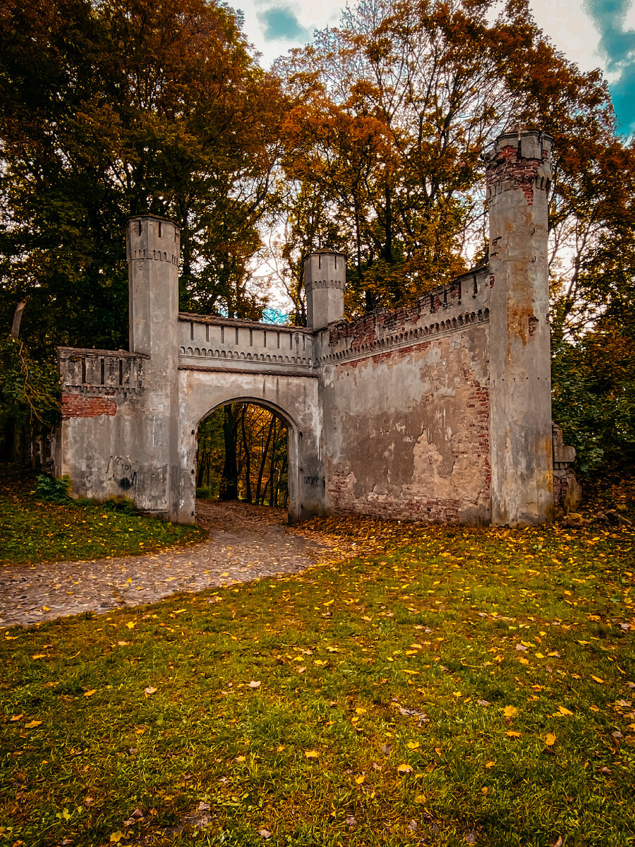 Развалины замка