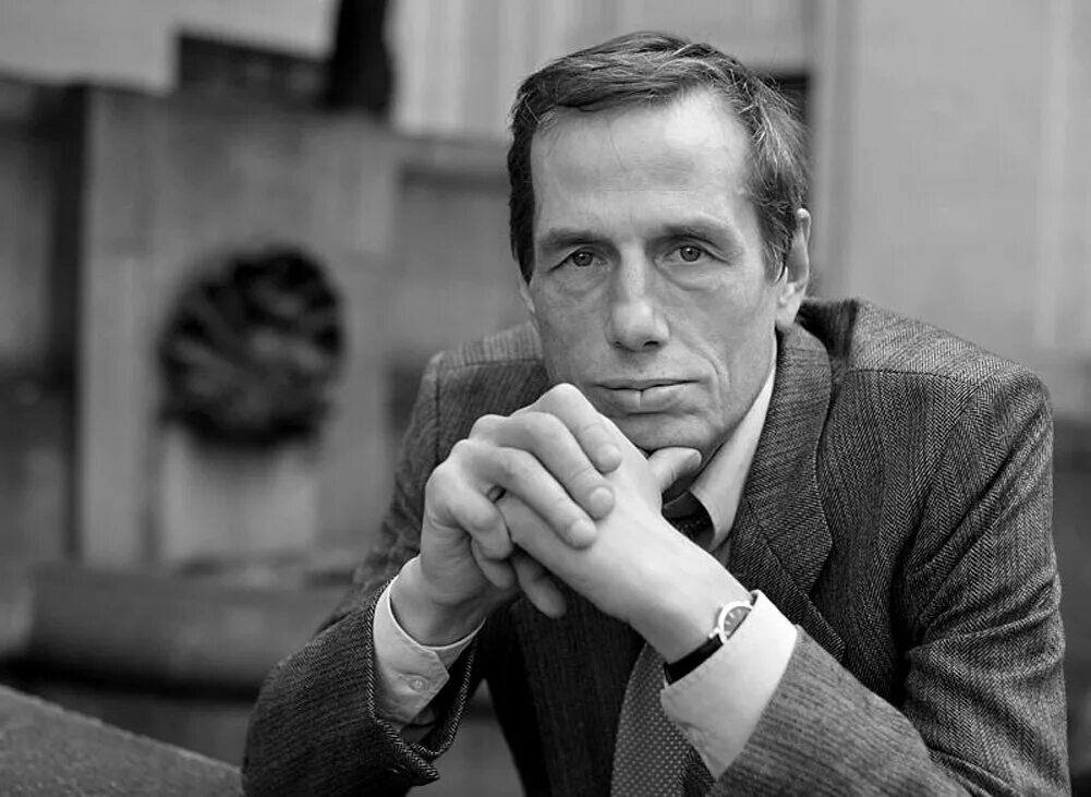    Аркадий Ипполитов умер в 65 летСоцсети