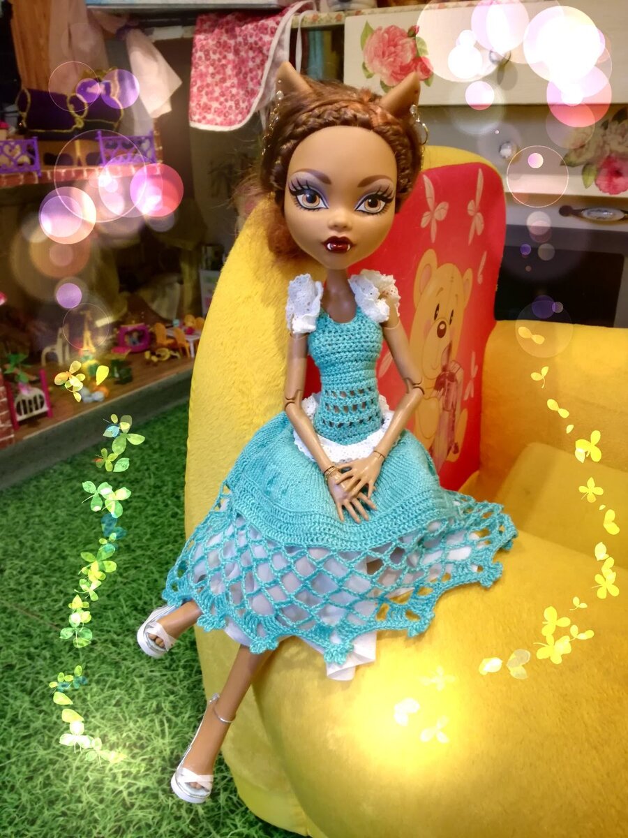 Первые босоножки, сделанные своими руками и первое платье Крис