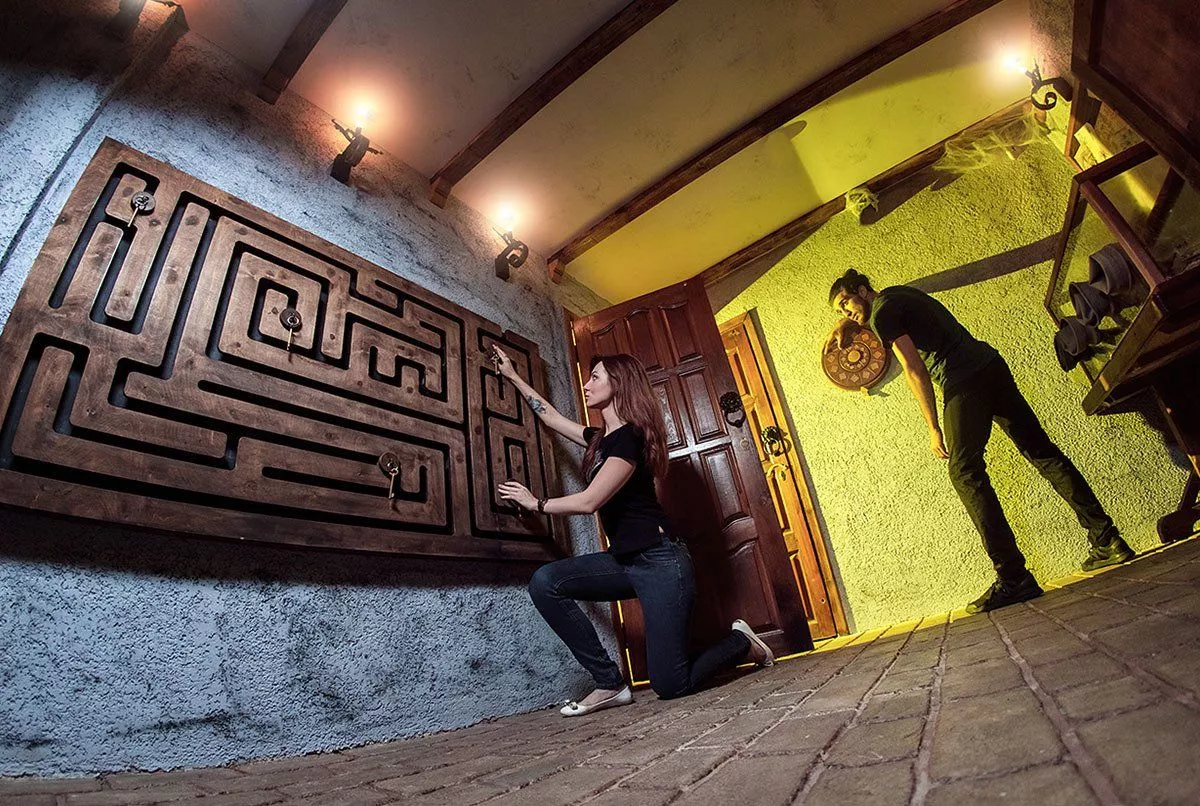 Игра лабиринт для детей 6 лет. Найди выход из темного. Лабиринт жизни. Задания лабиринты для детей 5-6 лет. Тупик в лабиринте.