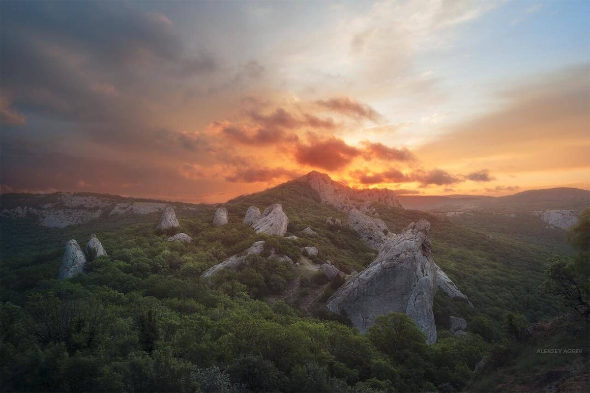 Крым гора солнца храм солнца