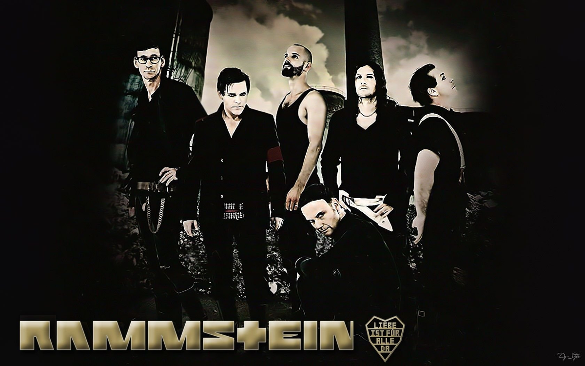 Слушать немецкий рок. Группа рамштайн. Рок группа Rammstein. Рамштайн фото группы. Постер группы рамштайн.
